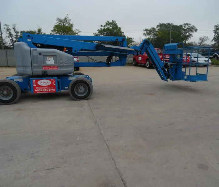 Genie Z-45/25 DC 4 Wheel Drive Articulating Boom Side View 3