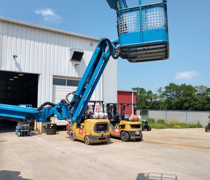 Genie Z-30/20N RJ Electric Articulating Boom Basket 1