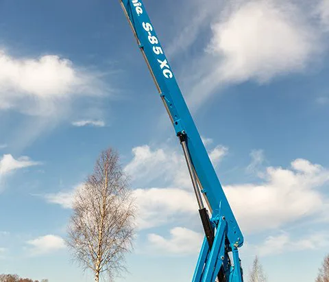 Genie S-85 Diesel 4 Wheel Drive Straight Stick Boom Extended Front/Side View
