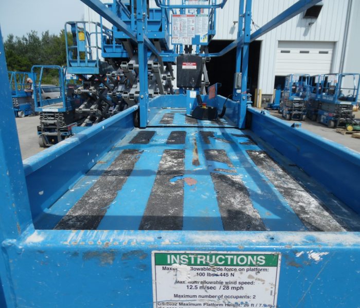Genie GS-3232 Scissor Lift Plank Extended Deck View