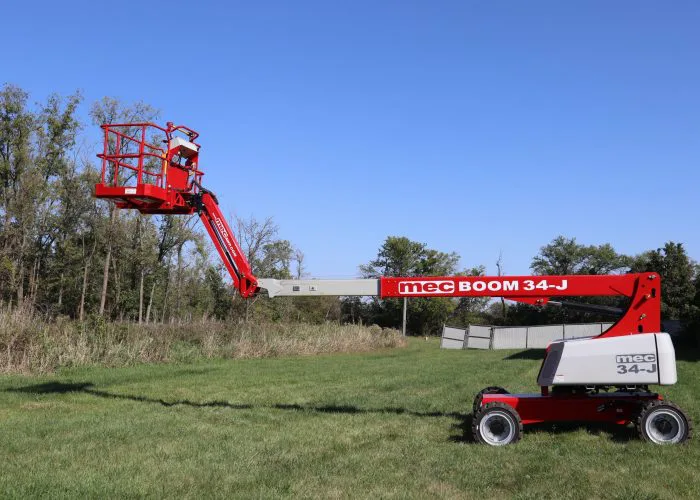 MEC MME30 RT Boom Lift for Rent - Wellbuilt Equipment | Chicago, IL